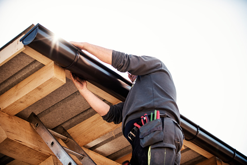 Seamless Gutter Installation 101: Everything You Need to Know!